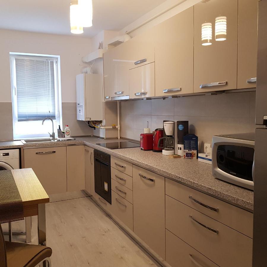 T&m Apartamento Braşov